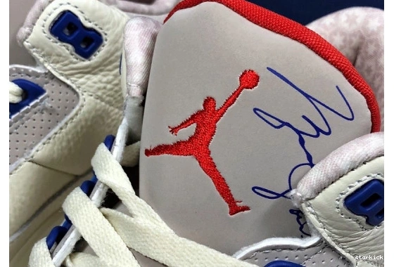 136064-140 International Flight Retro 136064-140 Jordan 3  0716